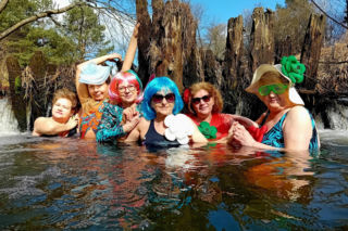 Królowe lodu i lodowi wojownicy pożegnali zimę. Marzanna wylądowała w głębinach!