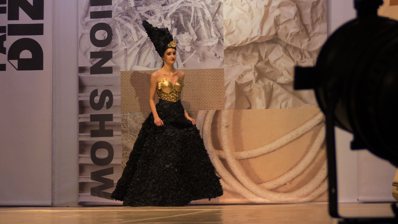 Junk Fashion Show 2016