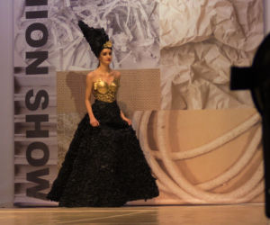 Junk Fashion Show 2016