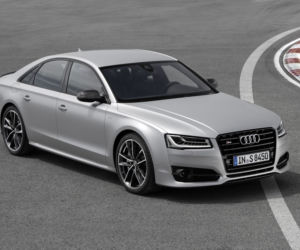 Audi S8 plus
