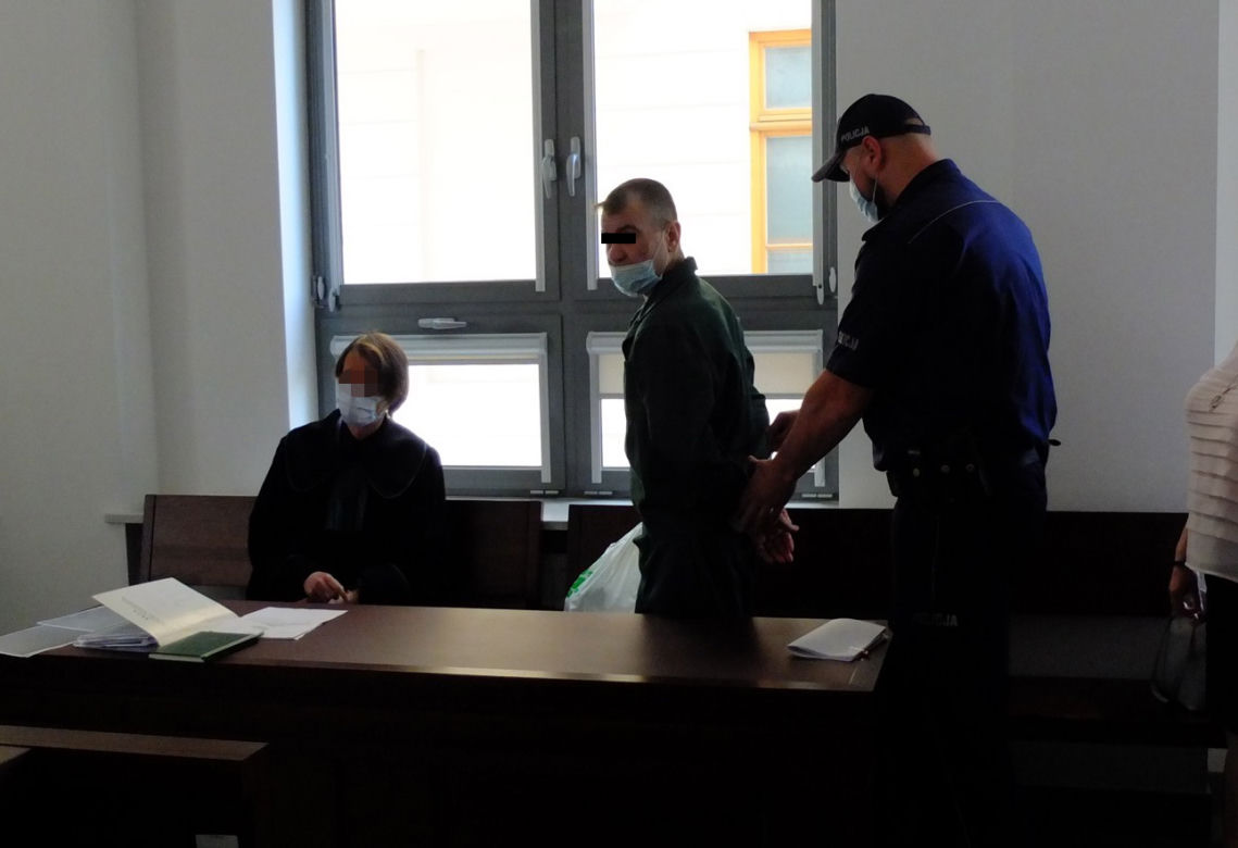 Puławy: 47-latek przyznał, że zabił. Skatował piękną Maję