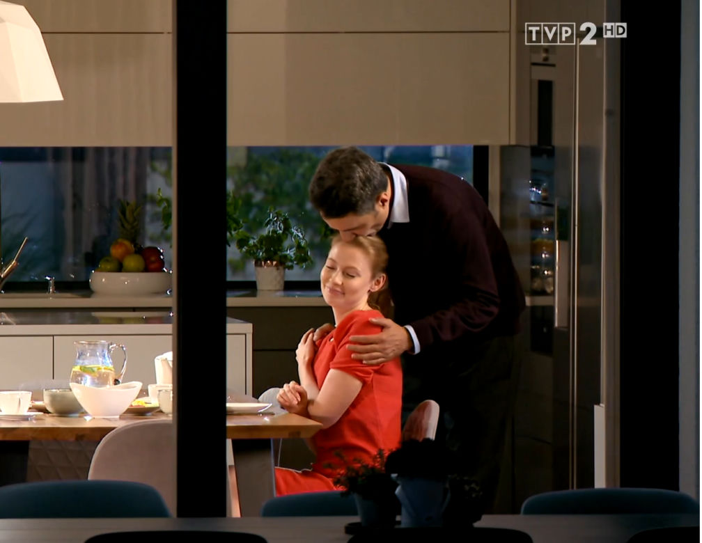 Barwy szczęścia, odcinek 2312, Dominika (Karolina Chapko), Stawicki (Piotr Borowski)