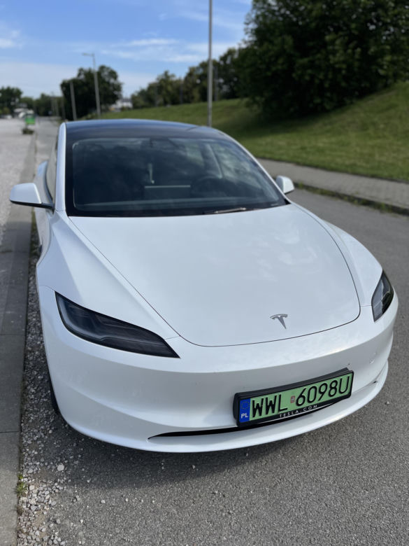 Tesla 3