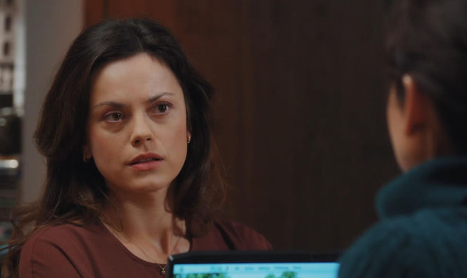 M jak miłość. Kasia (Paulina Lasota), Aneta (Ilona Janyst)