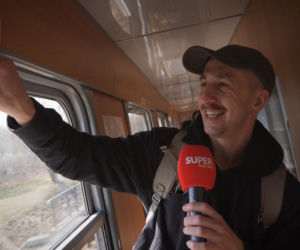 Jechałem legendarnym pociągiem. W środku jak kiedyś, aż trudno uwierzyć! Ludzie mówią wprost: „to były czasy”