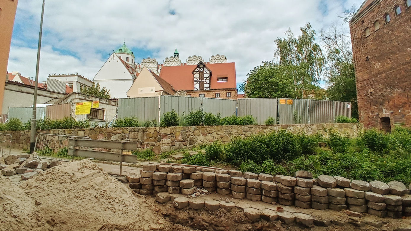Budowa przy Kamienicy Loitzów
