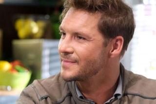 M jak miłość. Zmasowany atak szerszeni i wojna z nowym sąsiadem Zduńskich 