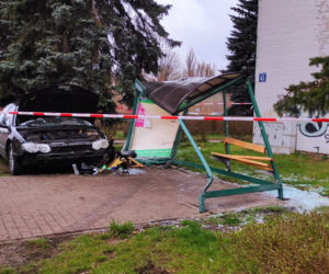 27 latek wpadł w przystanek