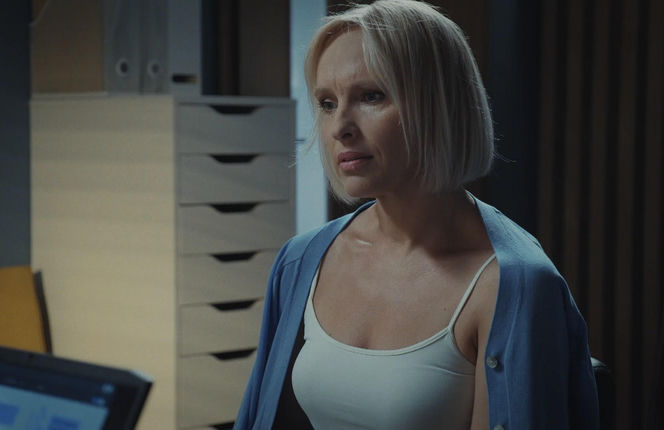 M jak miłość, odcinek 1889. Dorota (Iwona Rejzner), Olek (Maurycy Popiel)