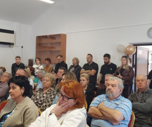 Spotkanie w sprawie budowy masztu 5 G w Płoskiem