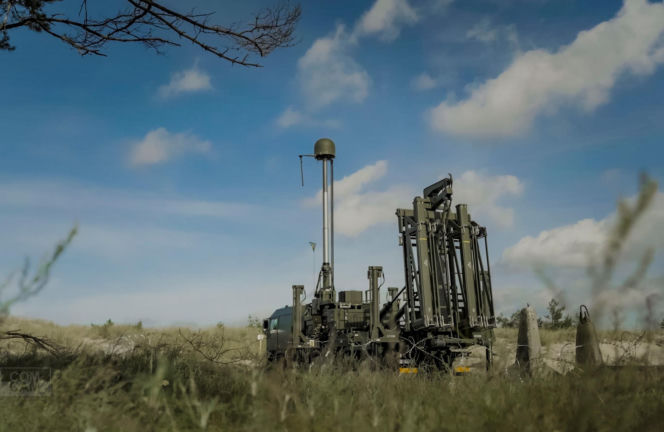 Milowy krok w programie Narew. Umowa inwestycyjna na polskie komponenty do rakiet CAMM-ER podpisana