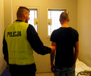 zabił i okradł staruszkę