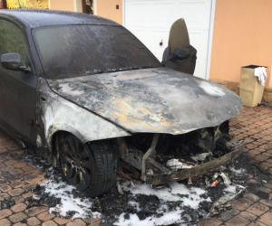 Pożar BMW 118d E81. Auto spłonęło na Podkarpaciu