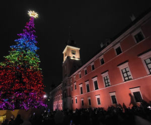 W Warszawie rozbłysła świąteczna iluminacja