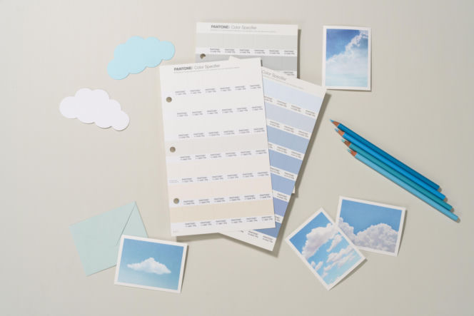 Kolor Roku Pantone 2026