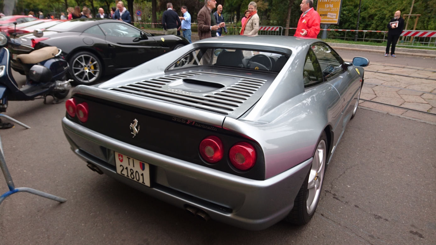 Zlot miłośników Ferrari w Mediolanie - Raduno Internazionale Ferrari 2017