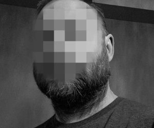 Wjechał do rzeki, bo stracił pracę.