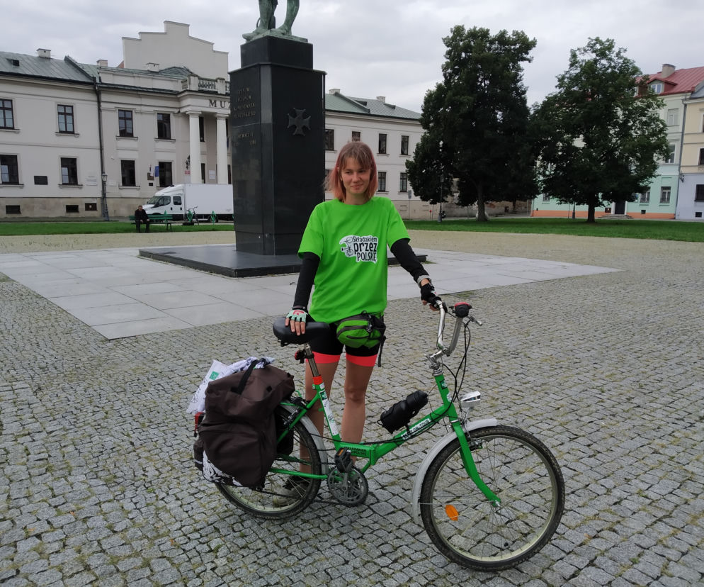 Karolina na składakiem
