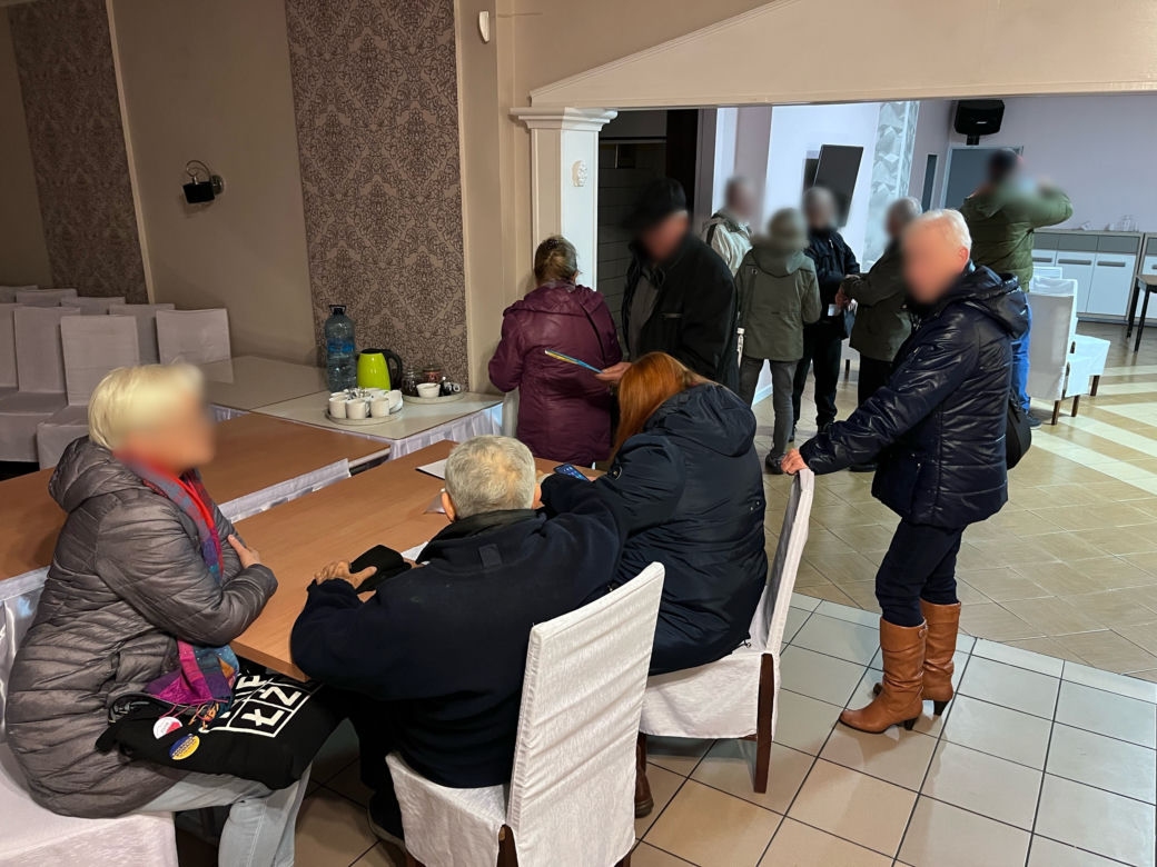 Pokaz sprzętu RTV i AGD dla seniorów, który się nie odbył. Pojawili się przeciwnicy