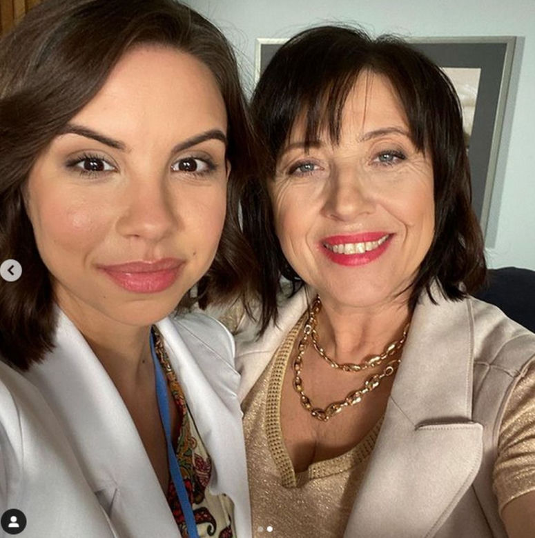 M jak miłość po wakacjach 2021.Aneta (Ilona Janyst), Iwona Kryńska (Hanna Śleszyńska)