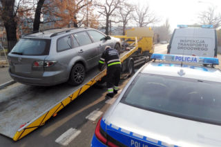 Przewoził ludzi przy pomocy aplikacji mobilnej. Ukrainiec naruszył przepisy na łączną kwotę 22 tysięcy złotych