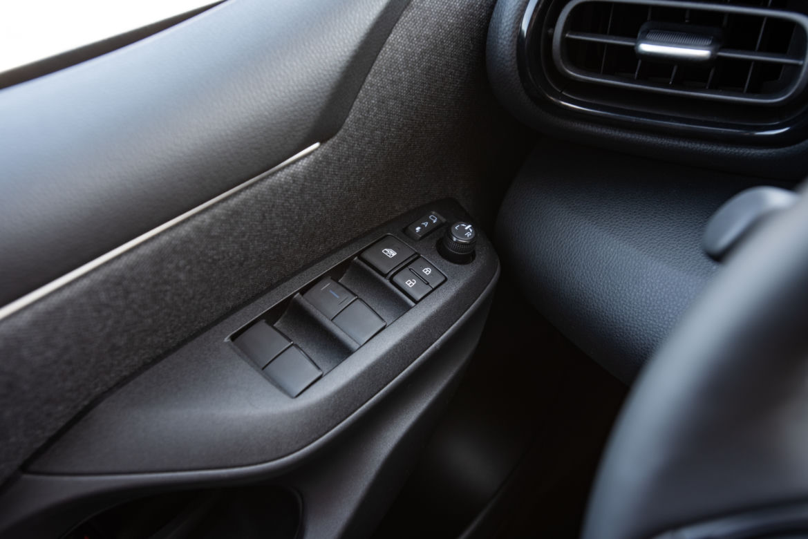 2020 Toyota Yaris 1.5 HYBRID Premiere Edition (Tokyo Fusion)