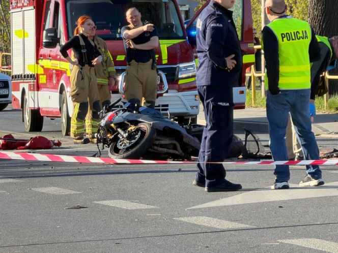 Dwa śmiertelne wypadki na drogach Mazowsza. Rowerzysta i motocyklista zginęli po potrąceniu