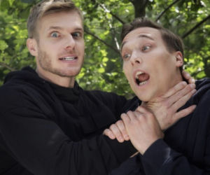 M jak miłość: Artur (Tomasz Ciachorowski), Olek (Maurycy Popiel)