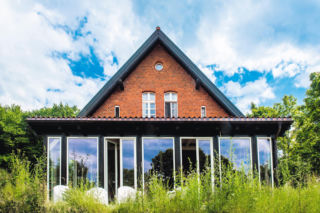 Dom w poniemieckiej szkole na Mazurach