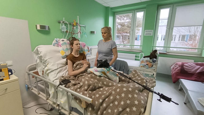 Koń zrujnował życie 16-letniej Klaudii. Mama: "Cudem udało się ją uratować"