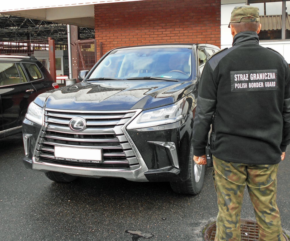 Kradziony Lexus LX