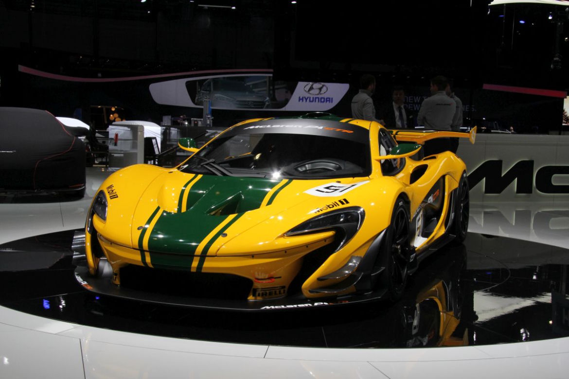McLaren P1 GTR