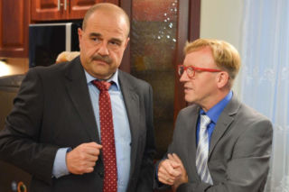 Ranczo. Wójt Paweł Kozioł (Cezary Żak), Czerepach (Artur Barciś)