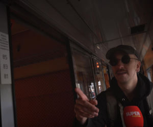 Jechałem legendarnym pociągiem. W środku jak kiedyś, aż trudno uwierzyć! Ludzie mówią wprost: „to były czasy”