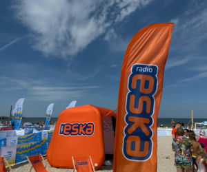 Niebieska i pomarańczowa ekipa rozgrzała plażę w Ustce! Baltic Tour Medicover Sport kontynuuje nadmorską trasę!