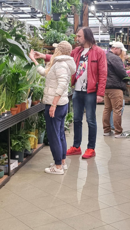 Monika Jarosińska robi sobie dżunglę