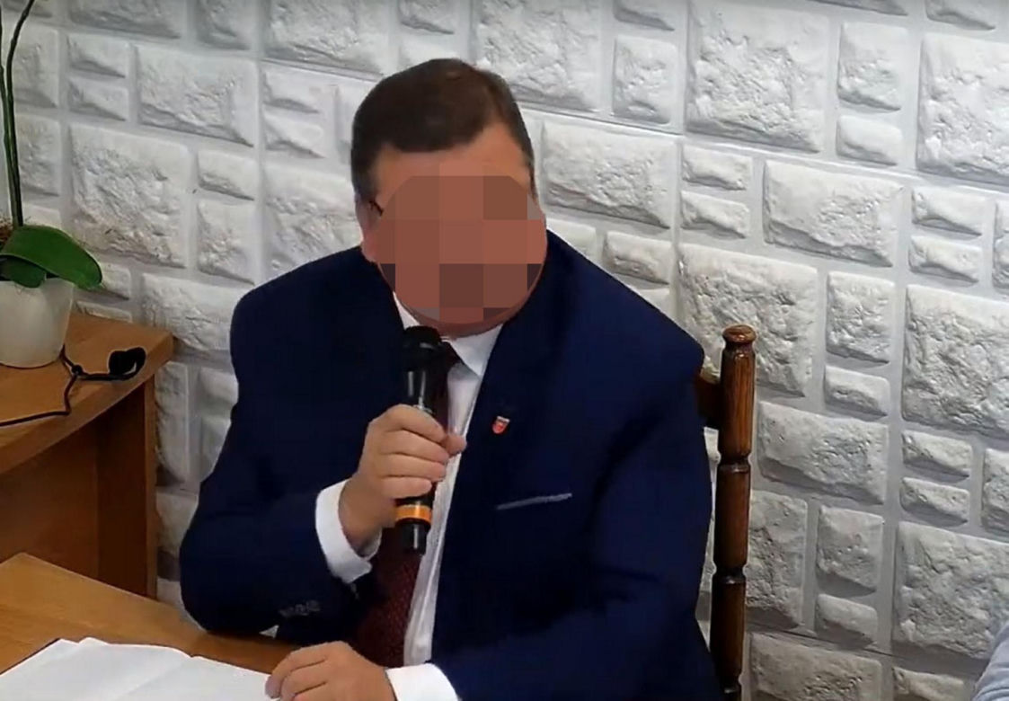 Wójt Rozprzy jechał pijany. Sąd umorzył postępowanie