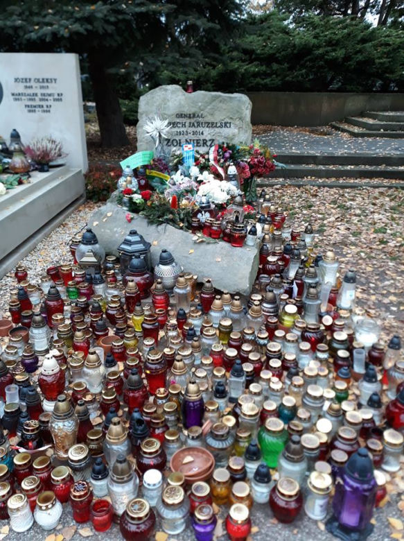 Grób Wojciecha Jaruzelskigo 4.11.2018