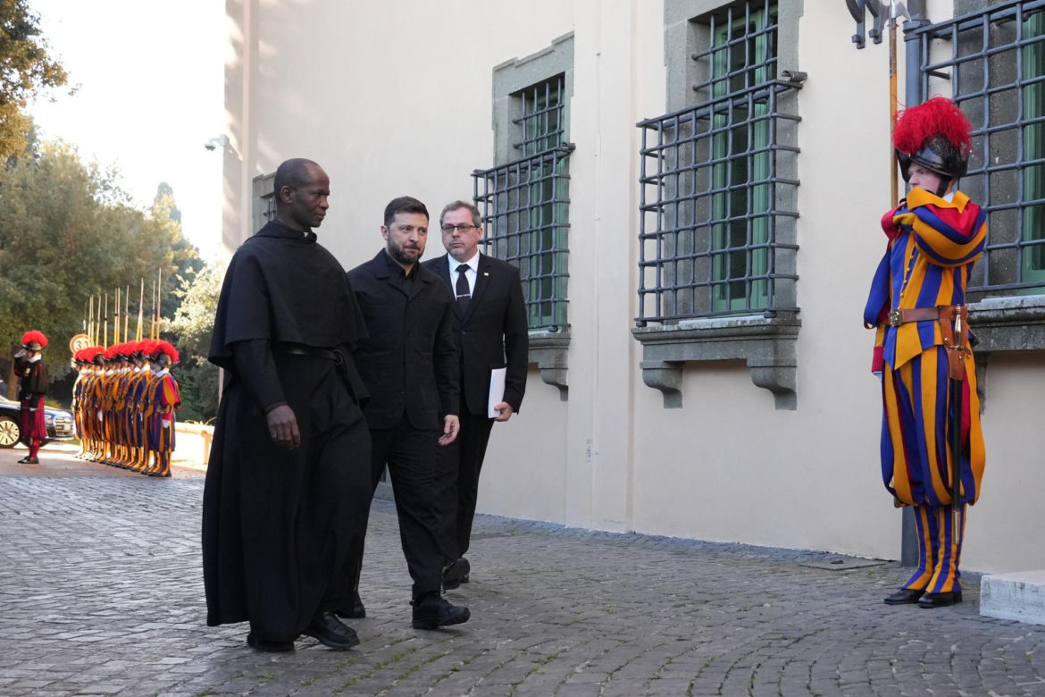 Zełenski przyleciał do Watykanu. Papież pomoże w negocjacjach?