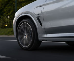 (2020) BMW X3 xDrive30e