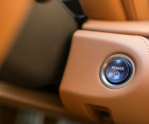 Lexus LC500 5.0 V8 477 KM Carbon