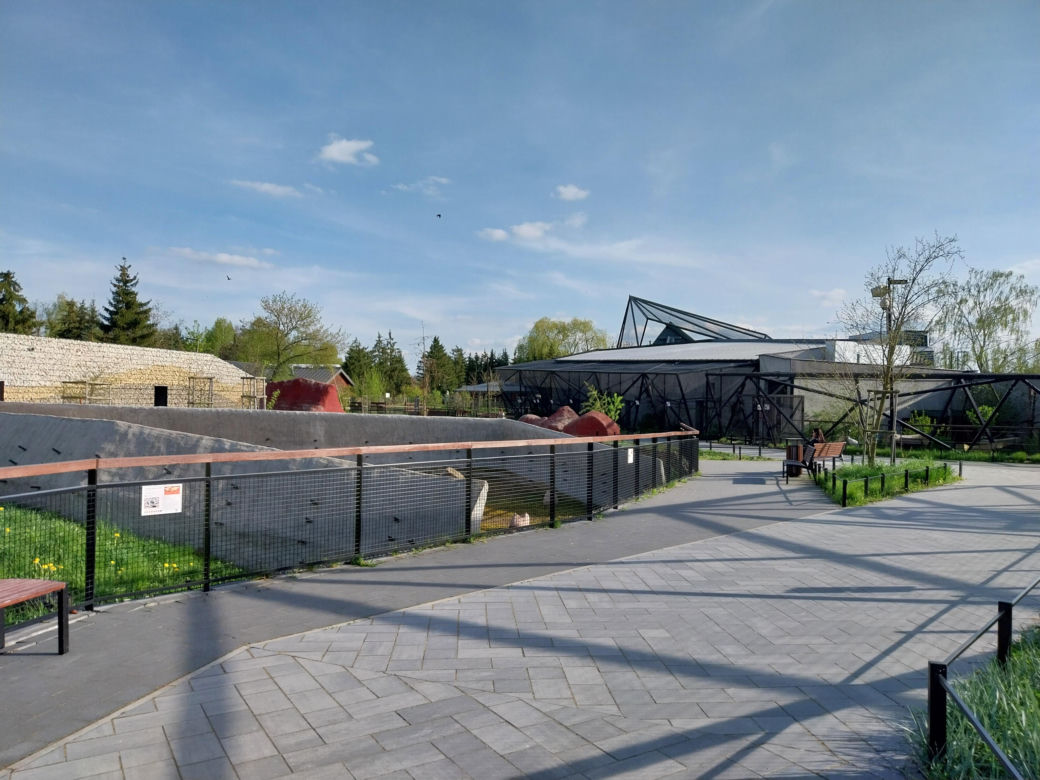 Wiosenny spacer w zamojskim zoo