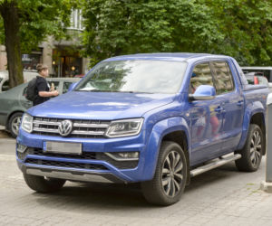 Antek Królikowski jeździ Volkswagenem Amarokiem V6