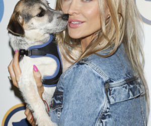 Joanna Krupa z psami