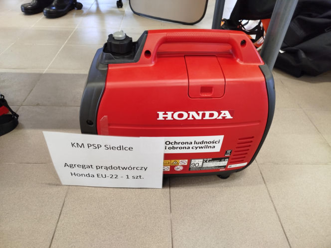 Nowy sprzęt trafi do strażaków z Siedlec, Łosic, Makowa Mazowieckiego, Ostrołęki, Ostrowi Mazowieckiej, Pułtuska, Sokołowa Podlaskiego, Węgrowa i Wyszkowa