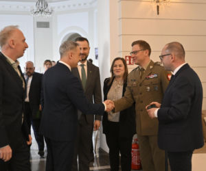 Konferencja Portalu Obronnego. Debata Władysława Kosiniaka-Kamysz i Krzysztofa Gawkowskiego