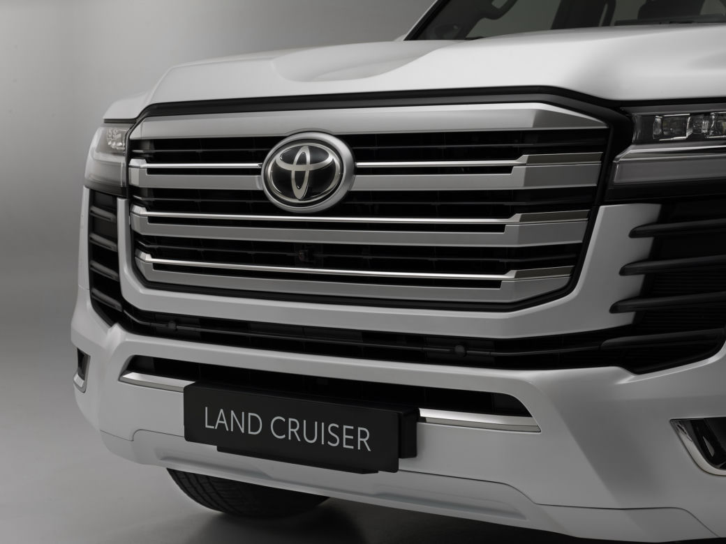 2022 nowa Toyota Land Cruiser