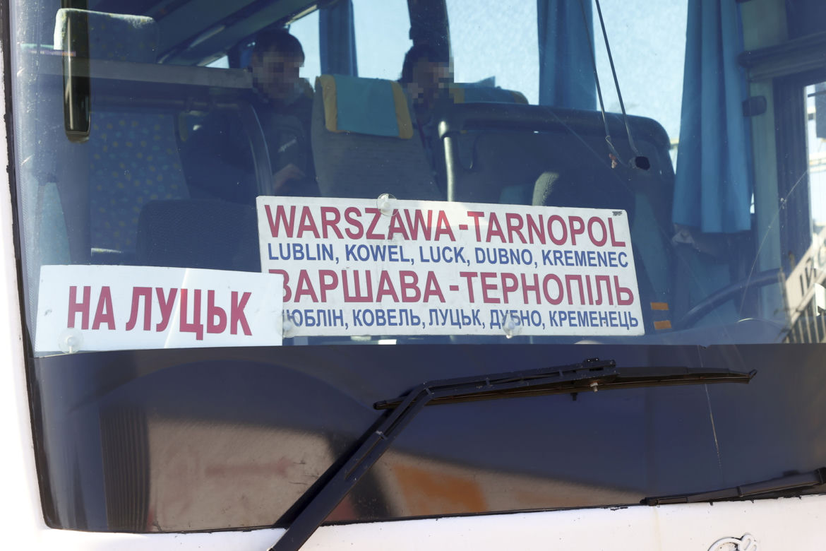 Wojna na Ukrainie. Jewgienij z Wołynia: Wracam po żonę i córeczkę