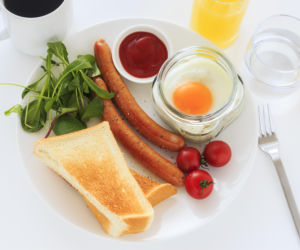 Jajko po wiedeńsku – idealnie ugotowane jajko w szklance! Sprawdzony przepis krok po kroku