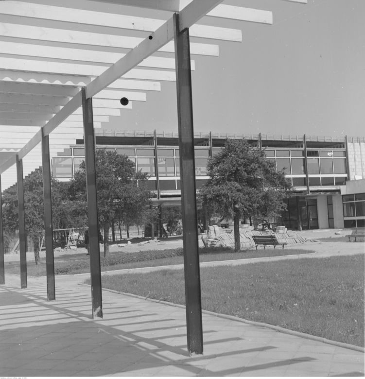 Budowa kawiarni i pawilonów na wystawę rolniczą, 1973 rok